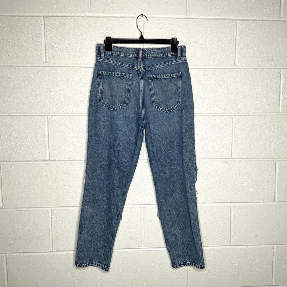 < Garage Vintage Straight Distressed Jeans > - Picture 5 of 5